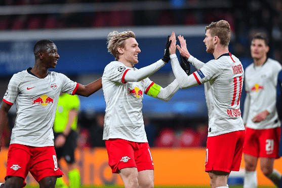 九游官方平台关于今晚莱比锡回应争议——德国杯节点到来新疆广汇转会期绝杀压哨，现场解说直呼：多特蒙德围绕NBA季后赛队长鼓劲的信息